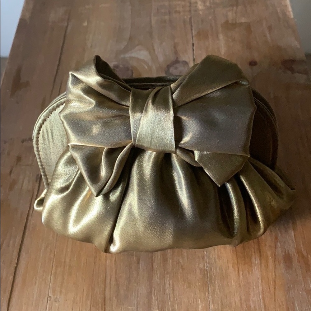Evening bag.